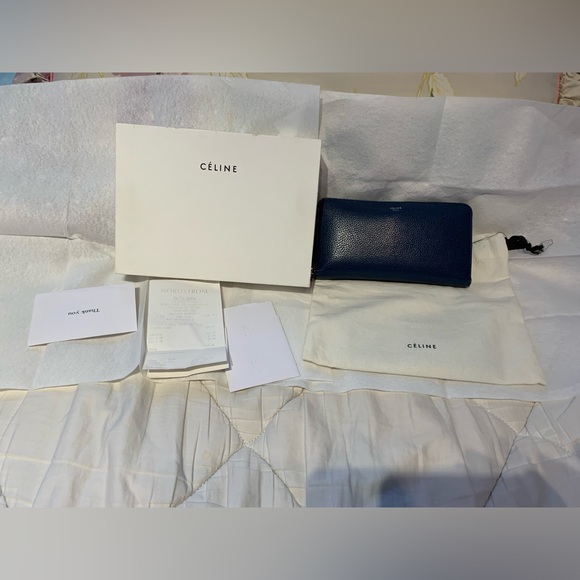Celine long wallet - Picture 1 of 12